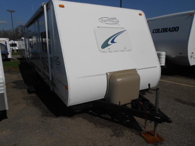 Used 2005 R-Vision Trail Cruiser 30QBSS Travel Trailer For Sale